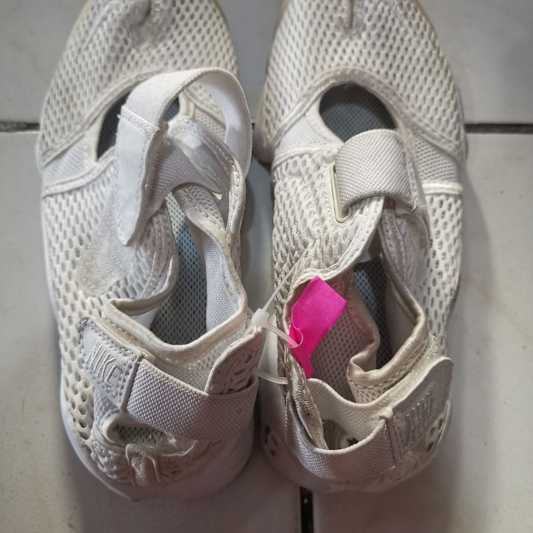 Nike air rift size 5 on sale