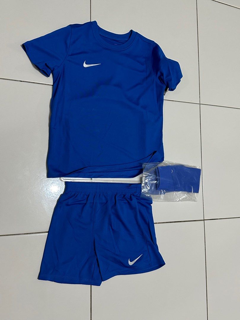 Nike park little kit hotsell