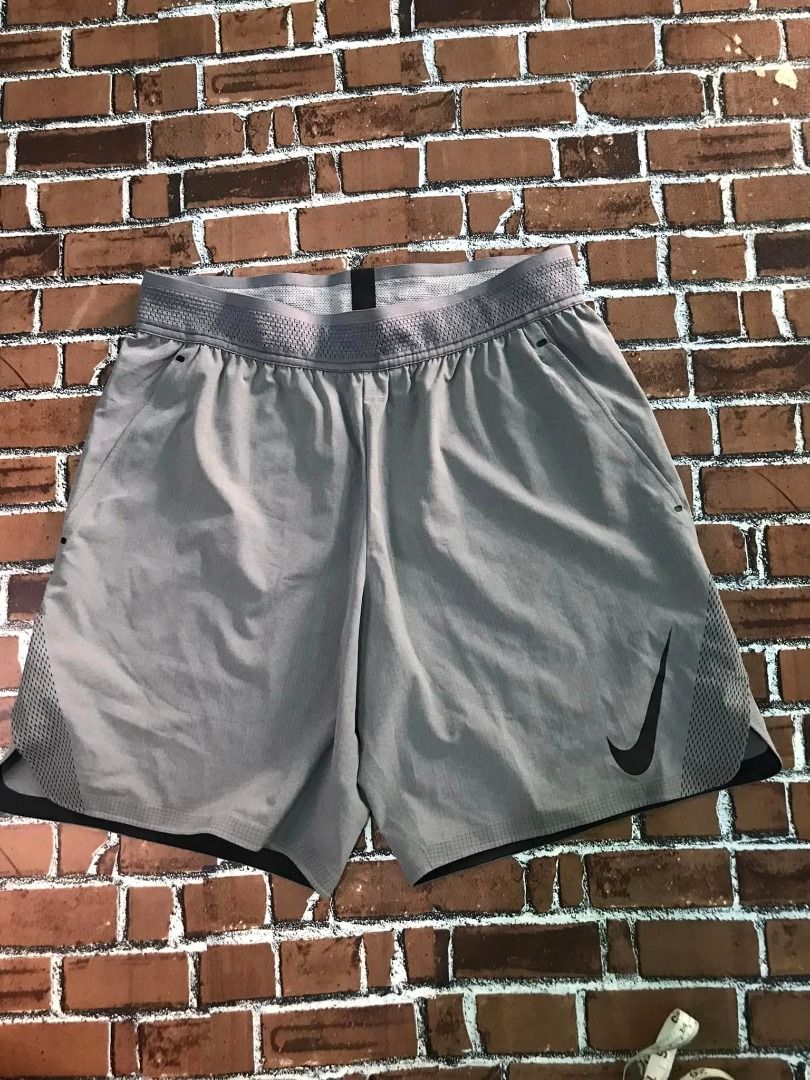 Short nike flex repel top