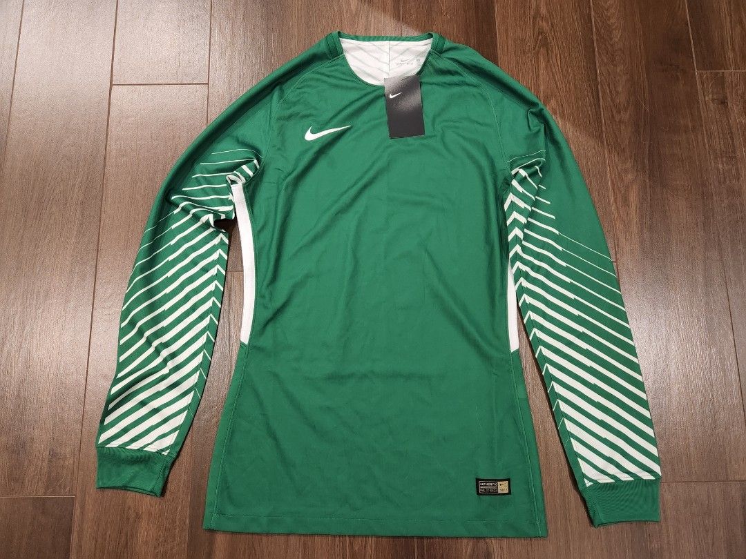 Nike green goalkeeper jersey online