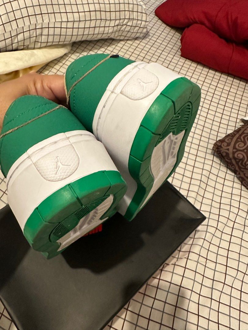 nike jordan low elavate (Category: Sneakers) located in Marilao. Submitted by cathyluna77 (Listing ID 1267799359, Image 2). Description: nike j1 low elevate green size 8.