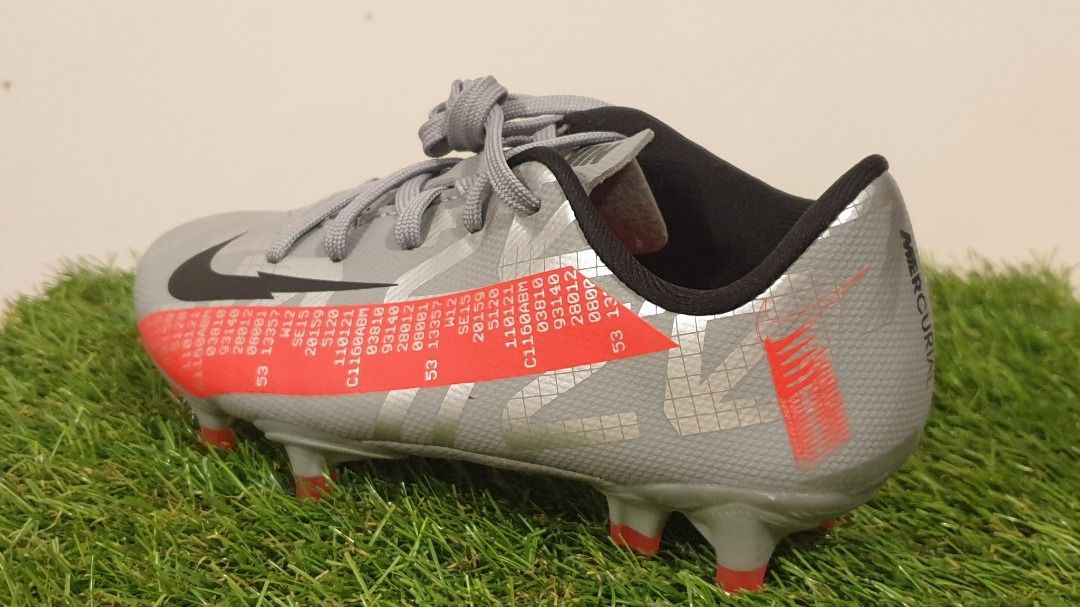 Nike Mercurial Vapor 13 Academy Multiground Boots Sports