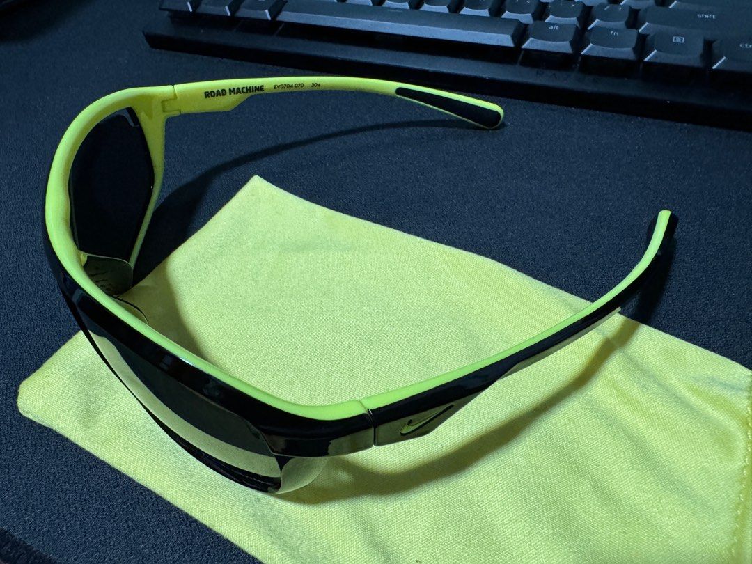 Nike road store machine sunglasses