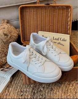 Cheap cheap white sneaker