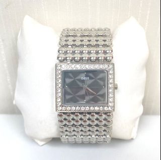 Oasis Silver-Tone Bracelet Watch B601