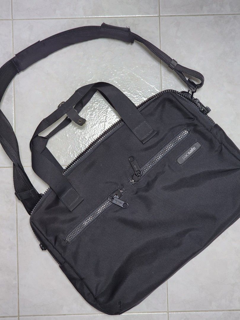 Pacsafe intasafe deals slim brief