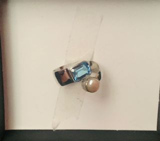 (Category: ) located in . Submitted by dythry (Listing ID 1267810435, Image 1). Description: .