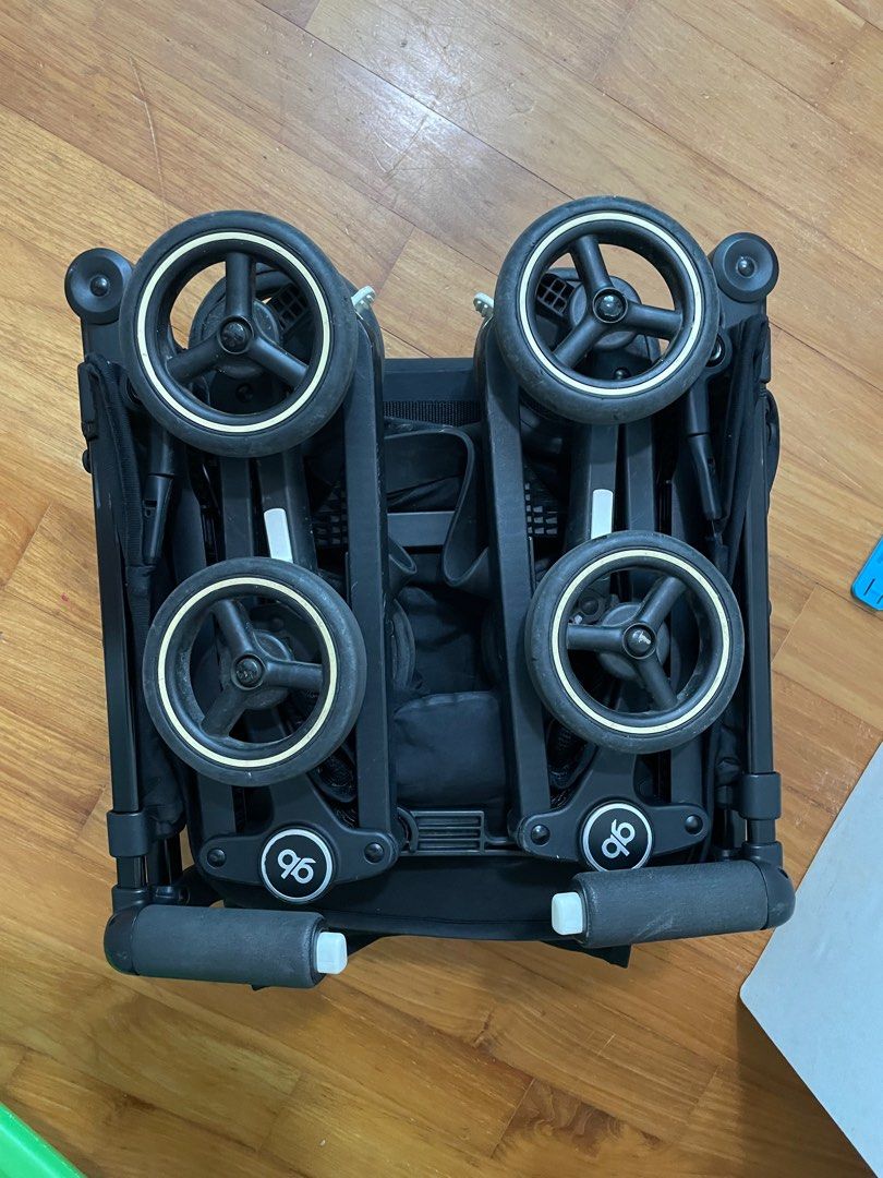 Pockit stroller and accessories Babies Kids Going Out