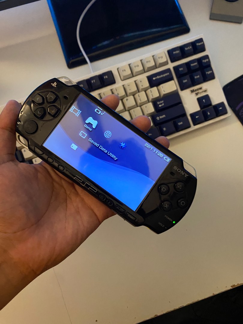 PSP 2000, Video Gaming, Video Game Consoles, PlayStation on Carousell