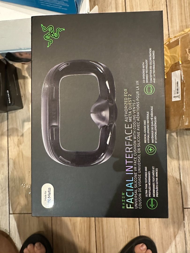 Razer Adjustable Head Strap and Facial Interface for Meta Quest 2