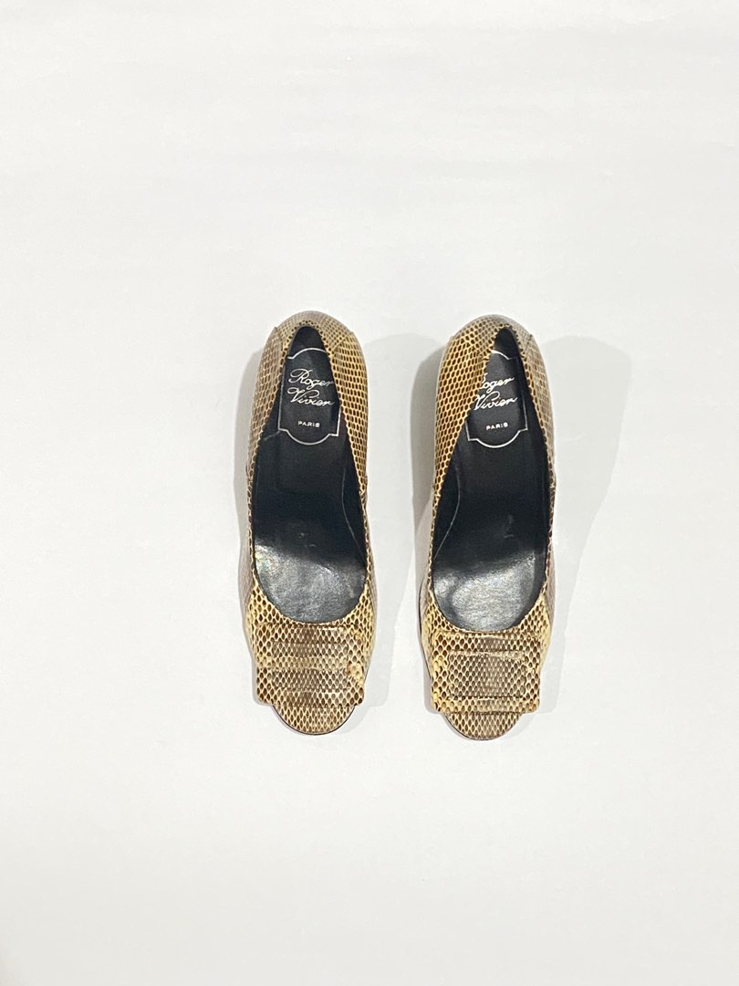 Roger vivier, Women's Fashion, Footwear, Heels on Carousell