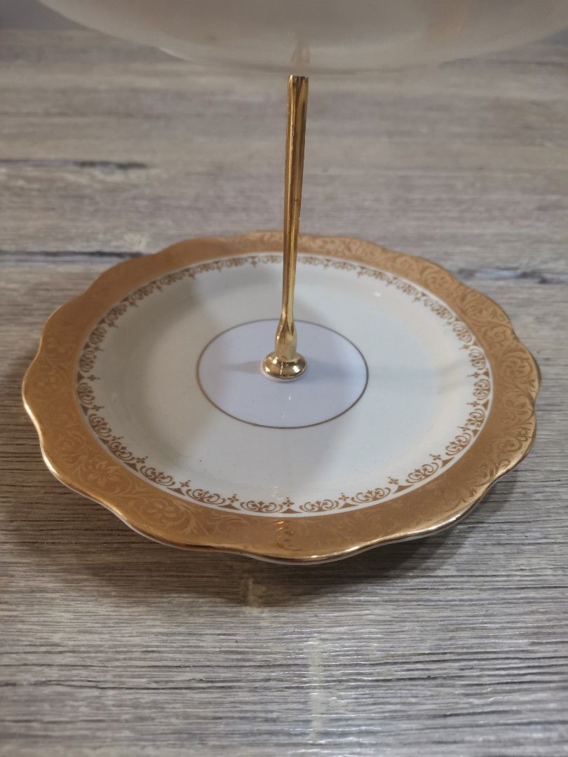 Royal Albert Regency small dessert stand 2 tier (Category: Dinnerware & Cutlery) located in Pasig City. Submitted by singledadreseller (Listing ID 1267750917, Image 3). Description: Royal Albert Dessert stand 2 tier with minmal gold loss on rims of plate no cracks no crazings.