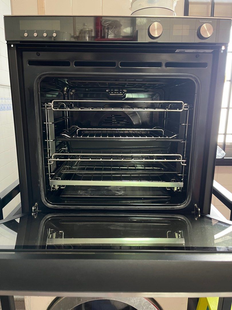 Selling Fisher and Paykel Built in Oven, TV & Home Appliances, Kitchen