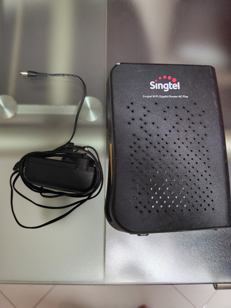 Singtel Gigabit Dual Band AC 5GHz Wireless Router Optical Network ...