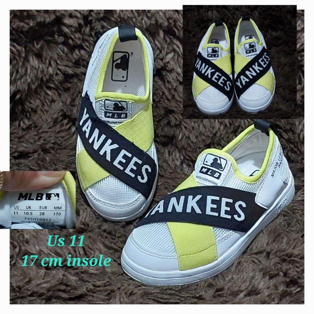 Kids shoe size 17cm top