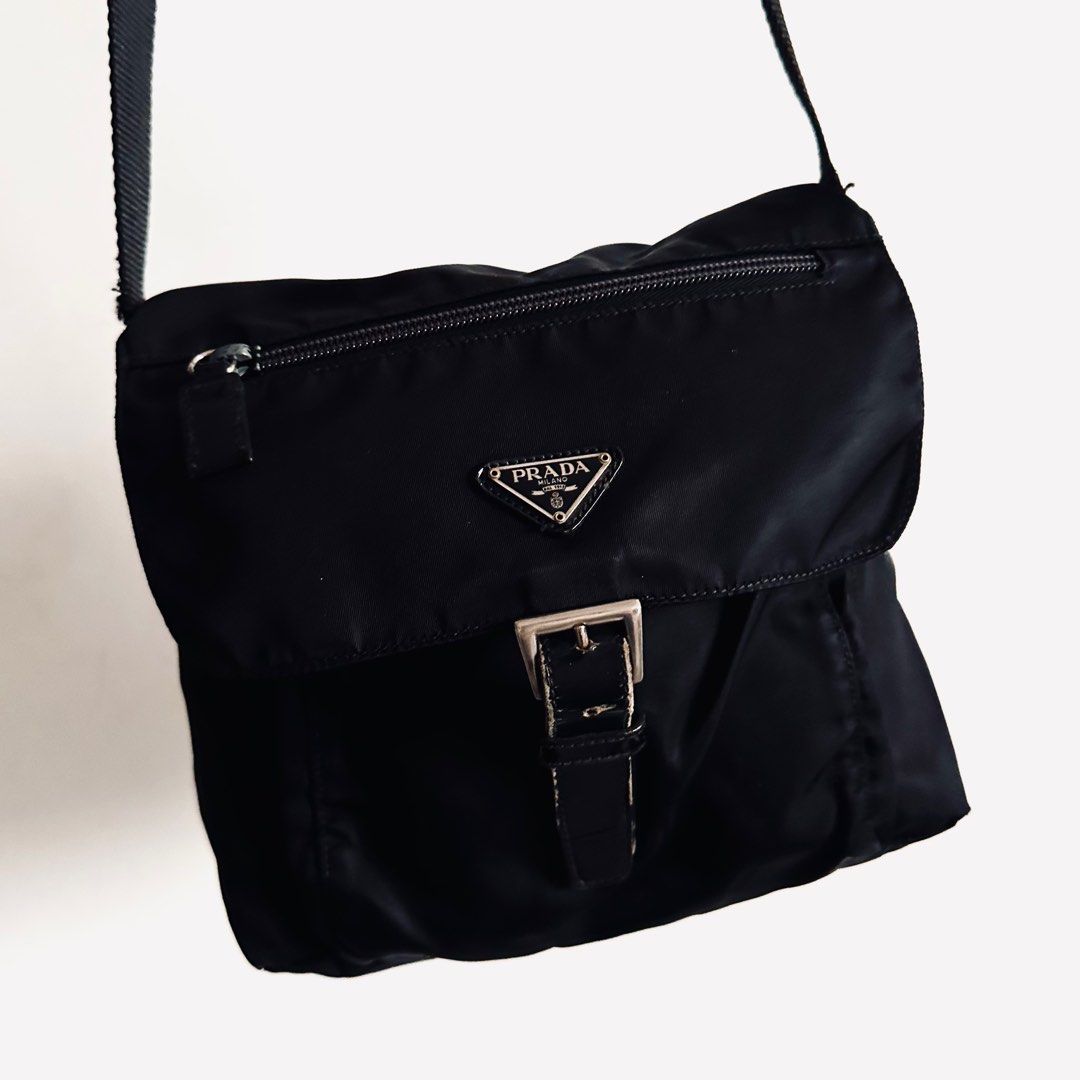 Prada classic shoulder bag hot sale