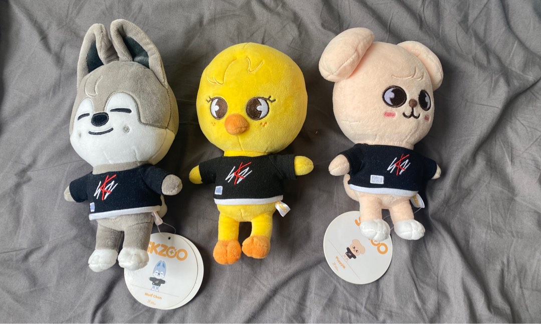 stray kids original skzoo plush BboKAri Wolf Chan Puppy M, Toys