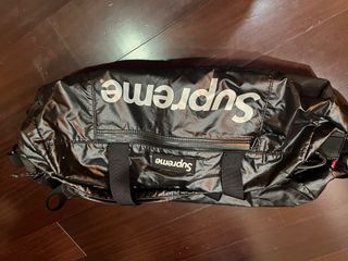 Supreme 行李袋送腰包