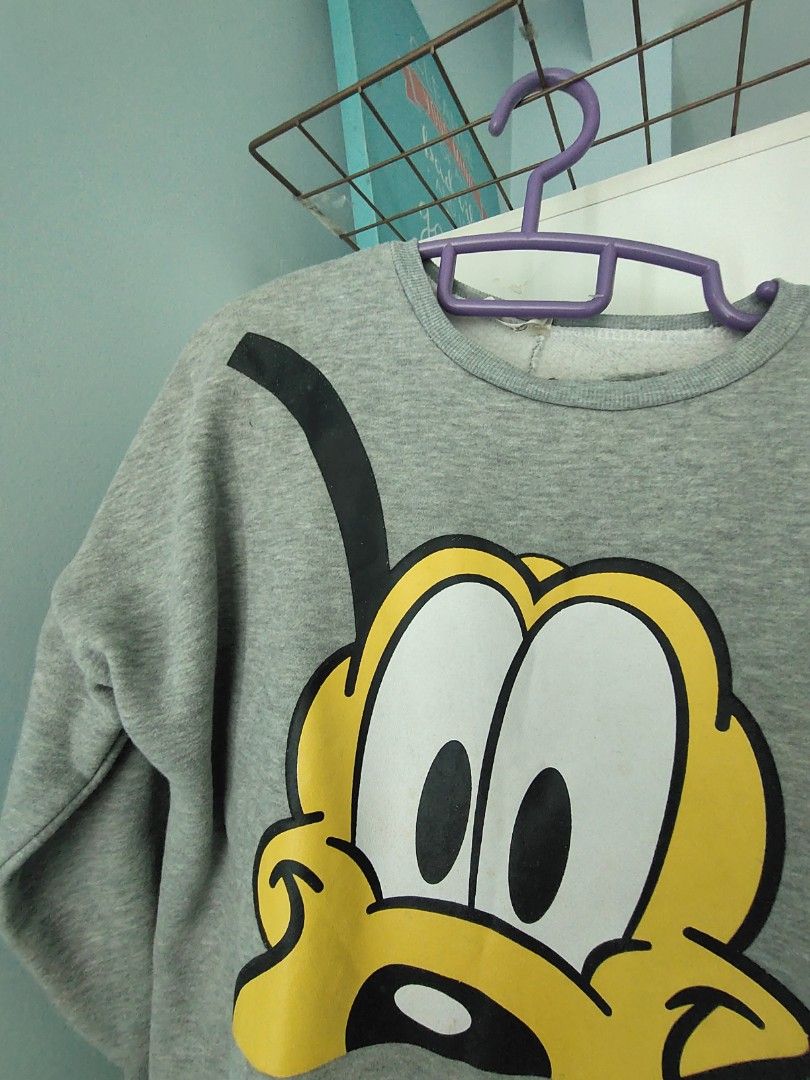 Disney hotsell pluto sweatshirt
