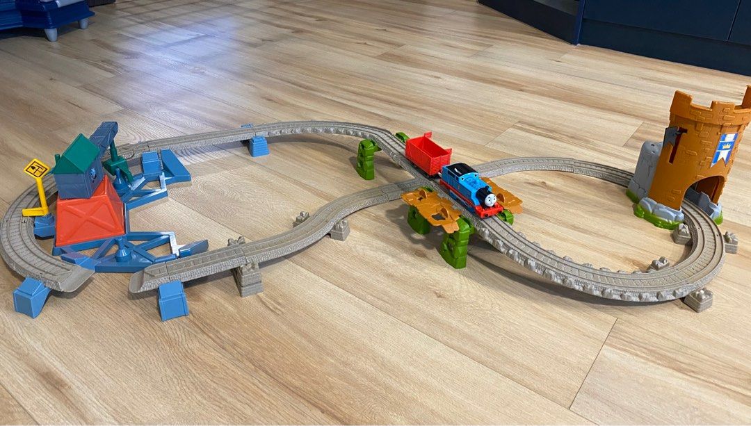 Thomas castle 2025 quest set