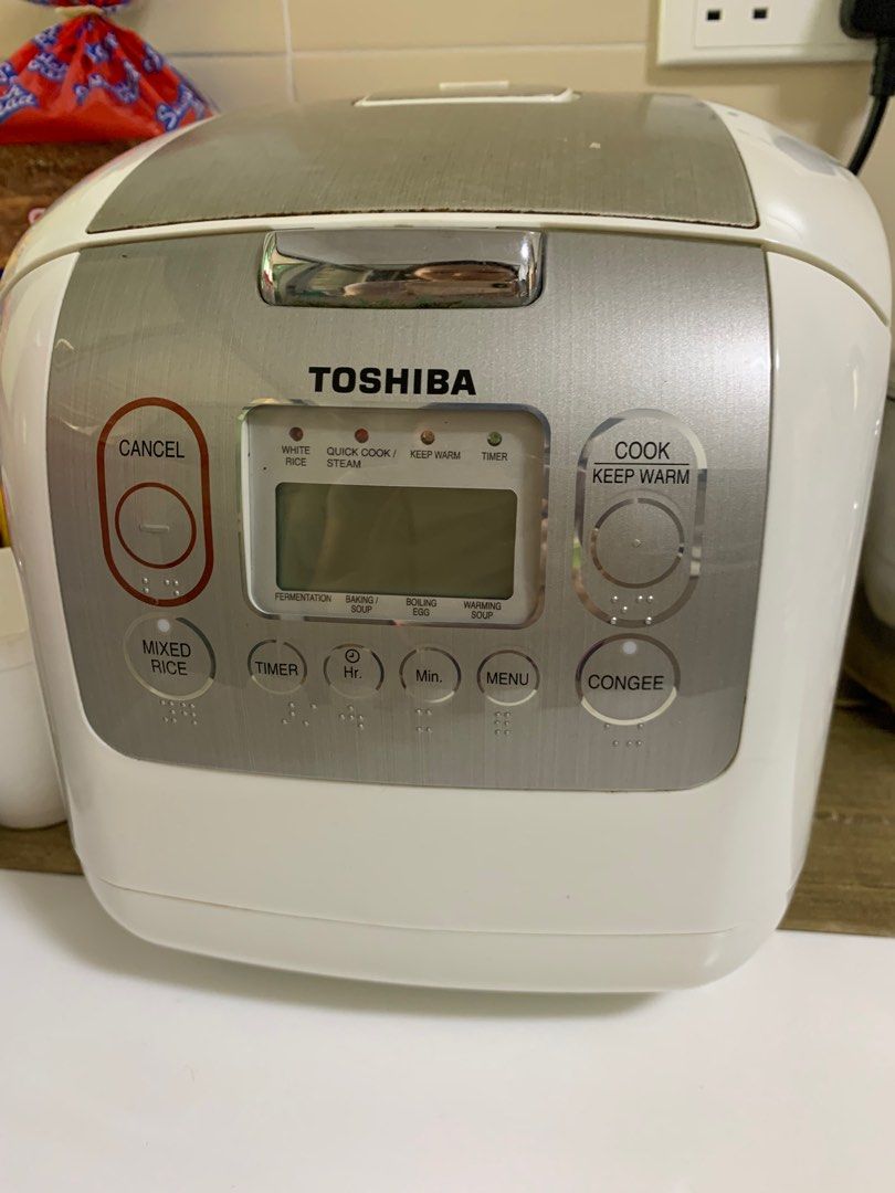 Toshiba rice cooker, TV & Home Appliances, Kitchen Appliances, Cookers on Carousell