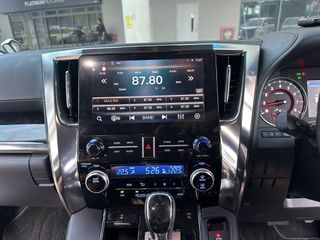 Toyota Harrier, Vellfire and Alphard Android 13 Player Carplay Android auto