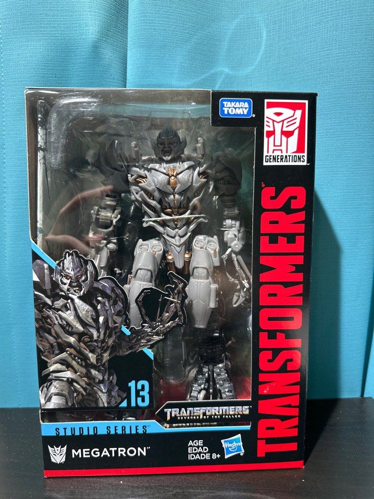 Transformers Revenge of the Fallen Studio Series 13 Voyager Class