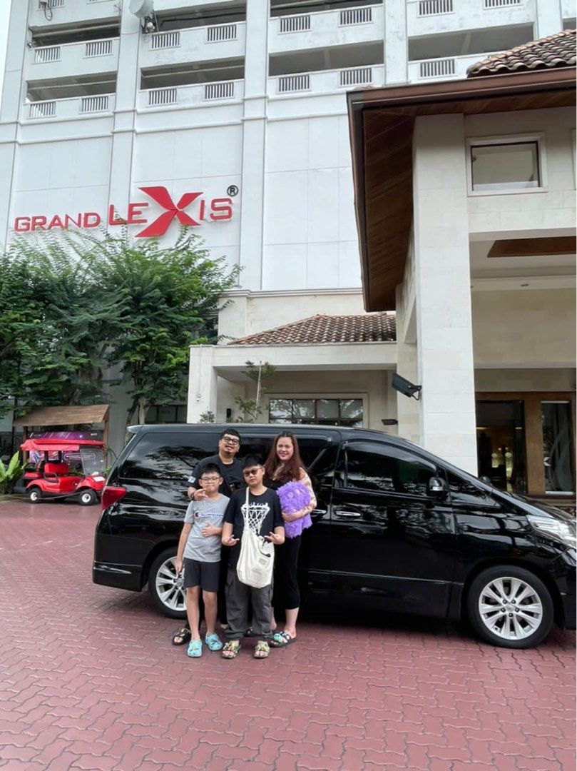 SG TO JB / CHAUFFEUR / MPV TOYOTA ALPHARD 7 SEATER / TRANSPORT TO JB / LEGOLAND /  DESARU / MALACCA / KL / TOYOTA  ALPHARD / MERSING / HOLIDAY / CAR RENTAL WITH DRIVER / GOLF / ANANTARA / ONE&ONLY62885347259137112