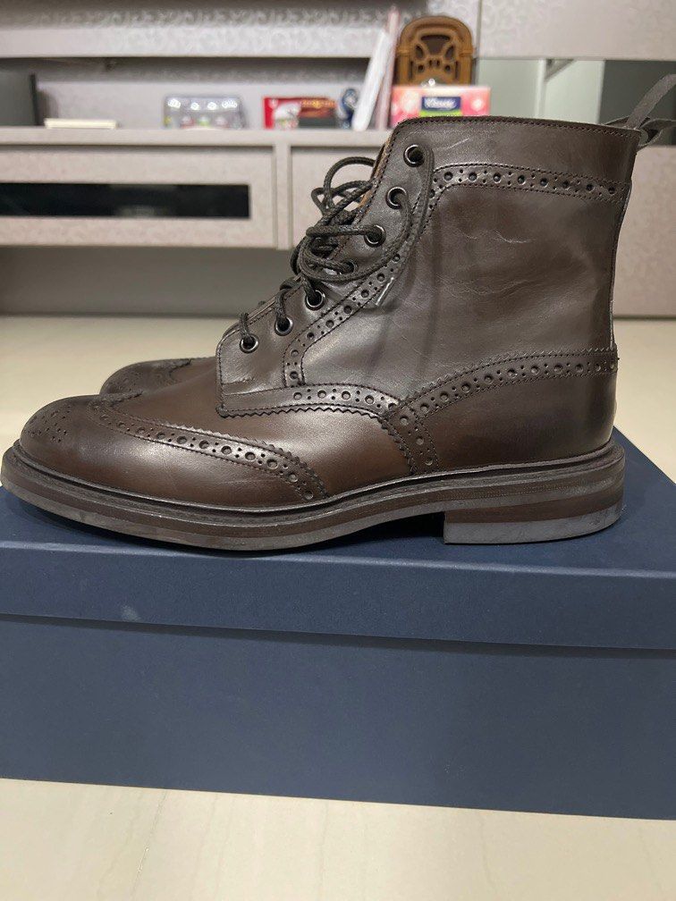trickers stow sale