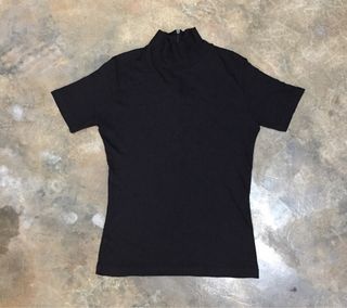 Turtle neck vintage blouse