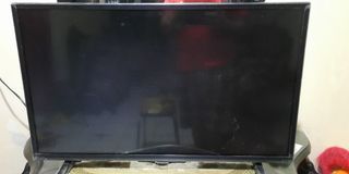 TV Panasonic LED 32 inch