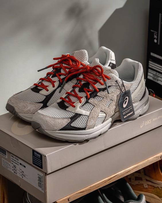 US9.5 ASICS x HAL Studios GEL 1130 Glacier MK III Men s Fashion Footwear Sneakers on Carousell