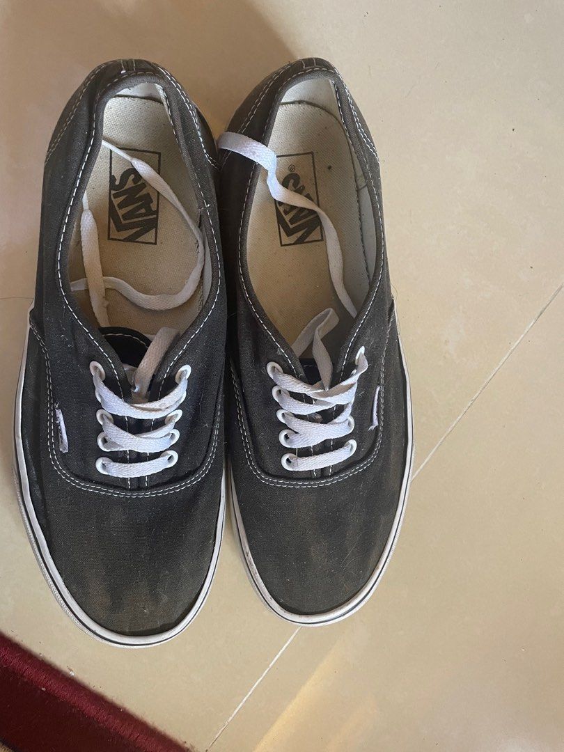 Vans shoes deals klcc