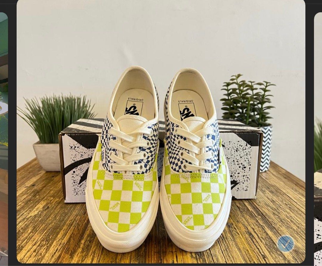 Sepatu vans outlet limited edition