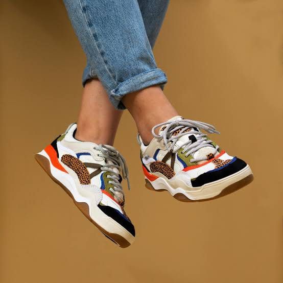 Vans cheetah varix top