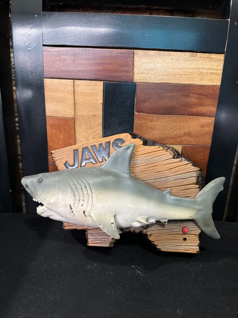 Vintage Jaws “ As Is”, Hobbies & Toys, Memorabilia & Collectibles, Vintage Collectibles on Carousell