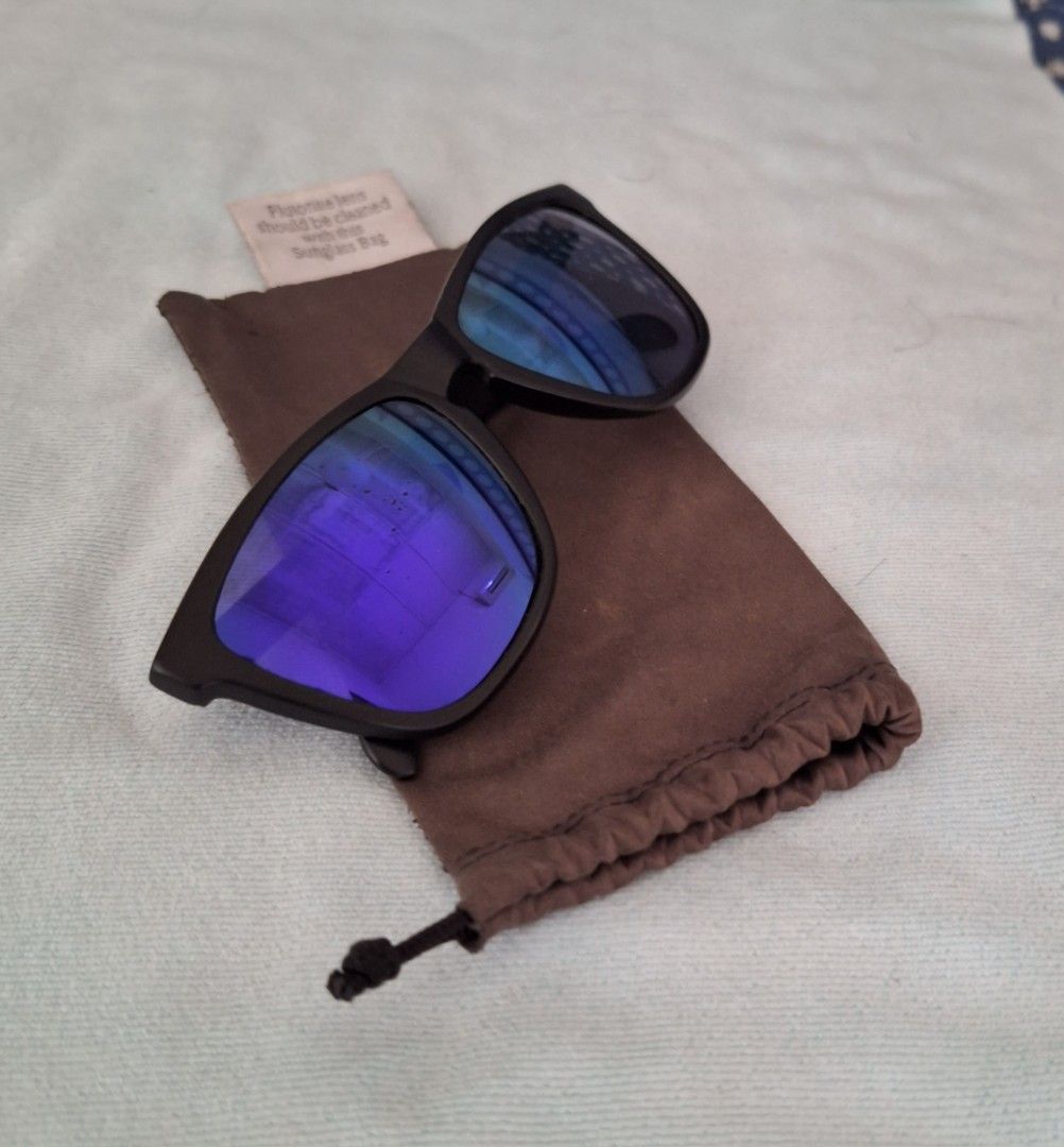 Vintage oakley frogskins discount