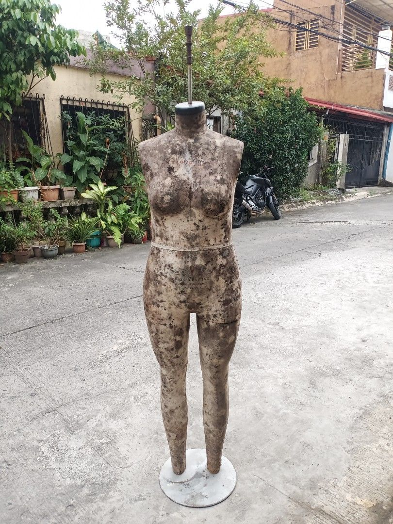 Vintage Old Alvanon Dress Form Mannequins NO STAND. As is condition