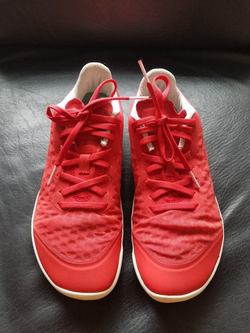 Vivobarefoot STEALTH III