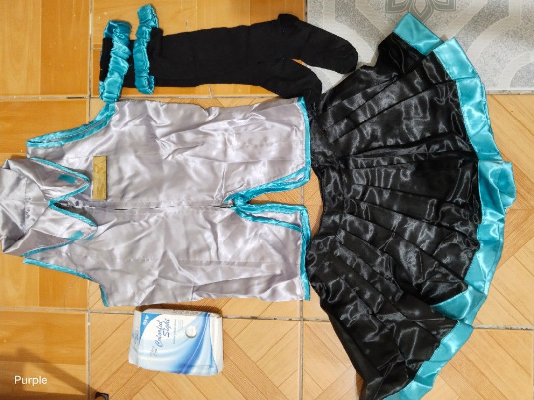 VOCALOID HATSUNE MIKU COSPLAY SET (Category: Sets or Coordinates) located in Angono. Submitted by violetkai (Listing ID 1267883089, Image 3). Description: USED FEW TIMES ✅ NOTE:NO Necktie&ARM Band/Accessory (that's why I'm selling it cheap) RFS: DECLUTTERING 📌 NO TO LOW BALLERS 📍 MOP: GCASH Checkout Link will be attached Here 👉 AFTER PAYMENT ‼️.