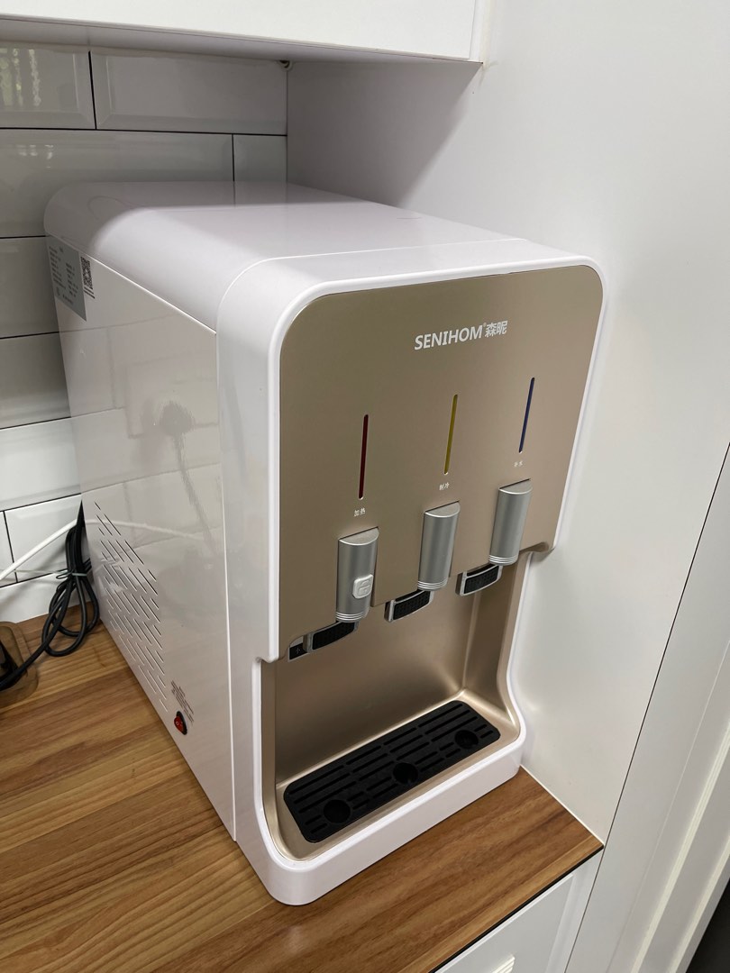 water purifier (cooler&heater), Furniture & Home Living, Kitchenware