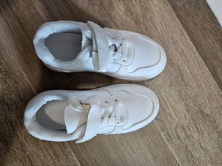 (Category: ) located in . Submitted by cescajo (Listing ID 1267750071, Image 1). Description: .