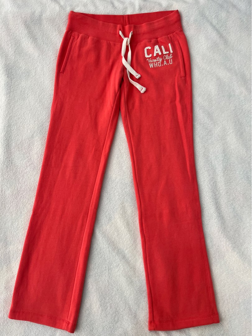 Hollister Sweat Pants for Women, Women's Fashion, Activewear on Carousell