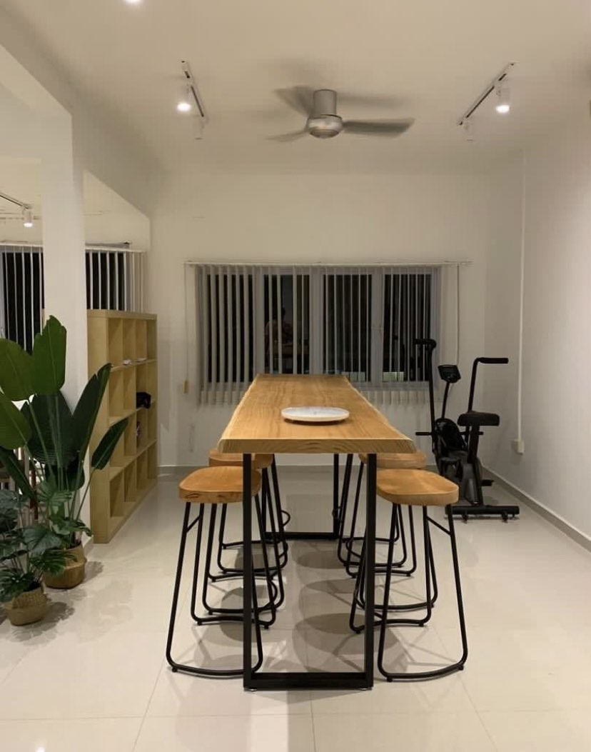 (Category: ) located in . Submitted by renochw (Listing ID 1268008557, Image 1). Description: .