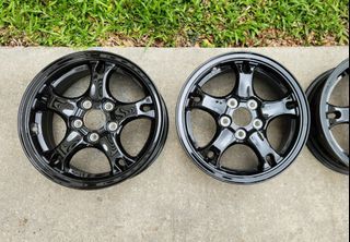 16" 5×114 Kia $240/set(after trade in)