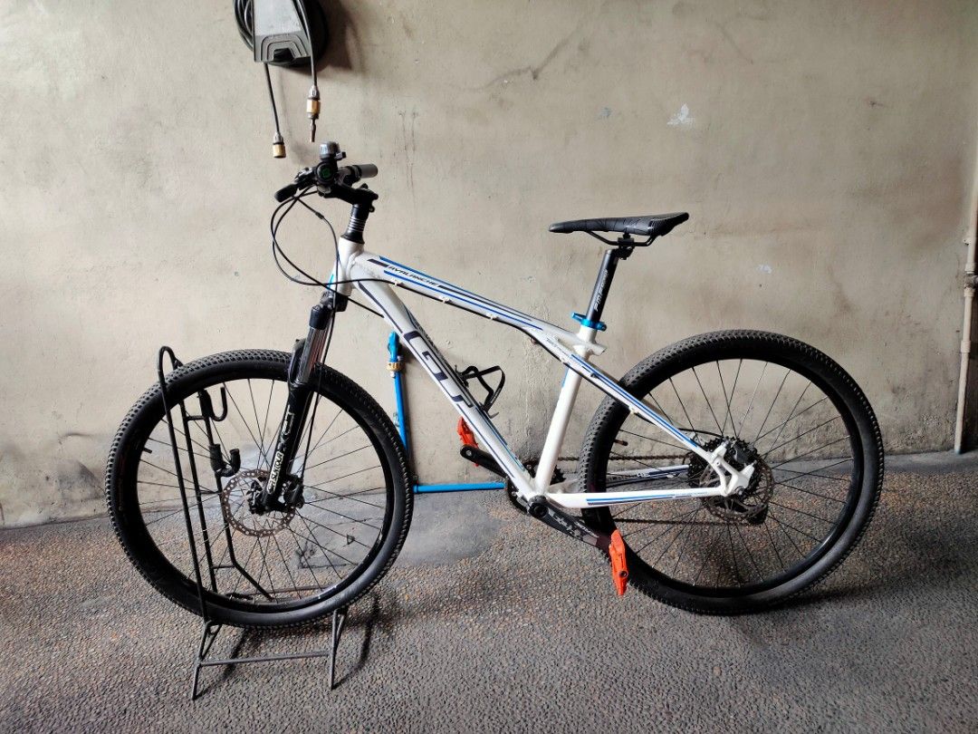 Bici gt avalanche store 1.0
