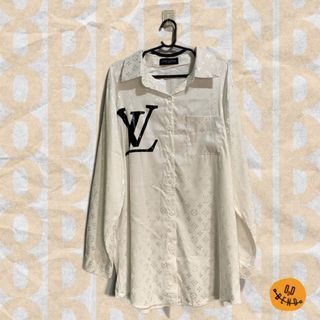 𝗦𝗨𝗣𝗘𝗥 𝗢𝗗𝗗 𝗦𝗔𝗟𝗘: LOUIS VUITTON SILK MONOGRAM LONG SLEEVES BLOUSE