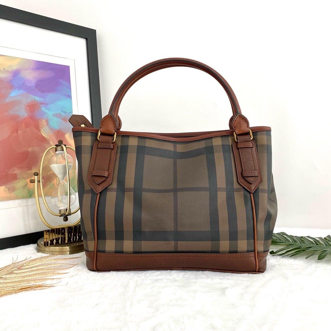 Burberry zip tote cheap