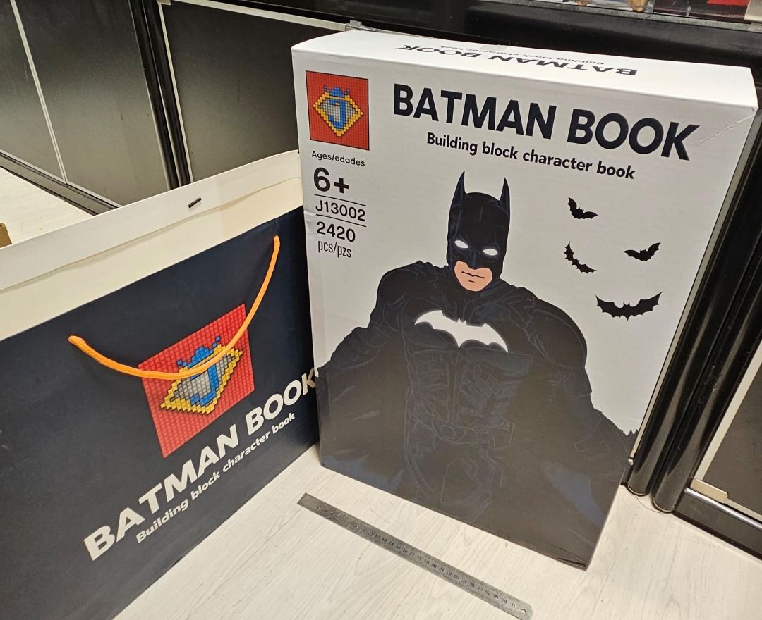 Batman building online block character book