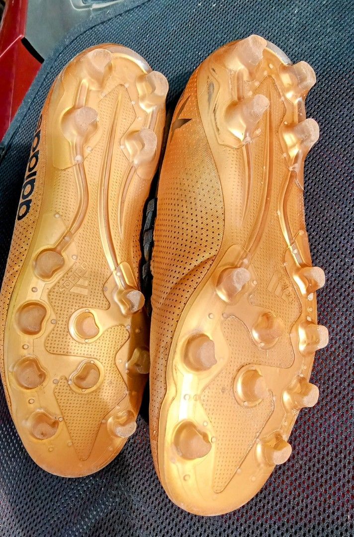 Adidas Football boots Men s Fashion Footwear Boots on Carousell